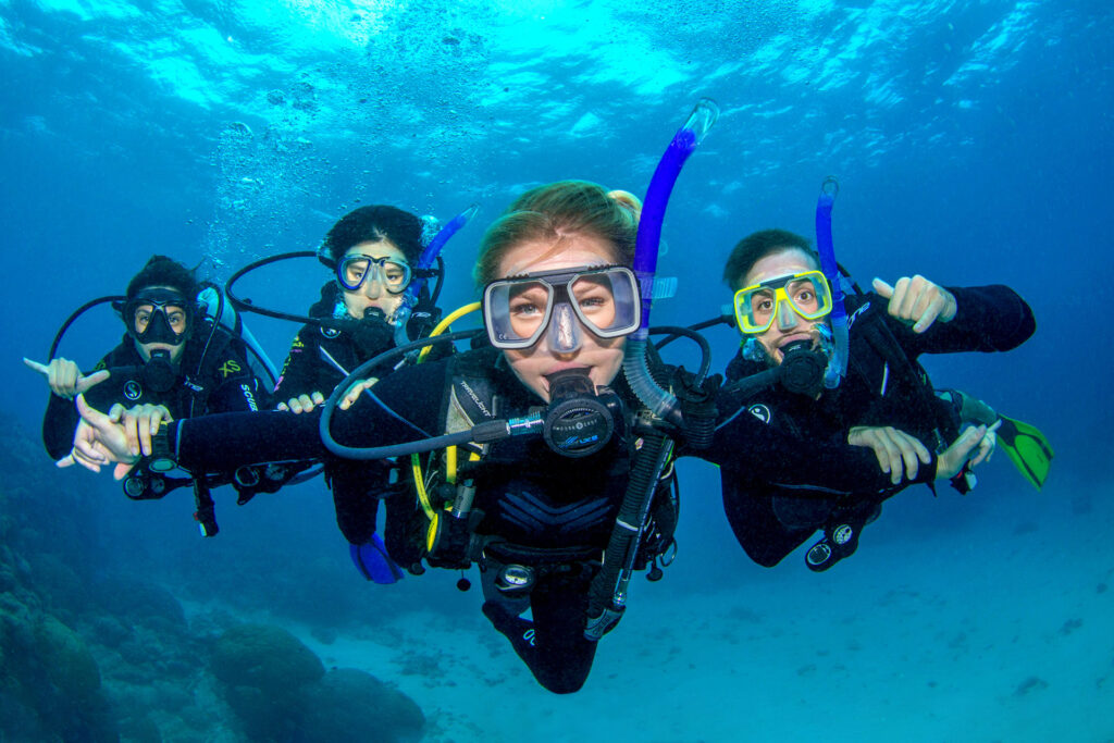 Learn to Scuba Dive Great Barrier Reef 10
